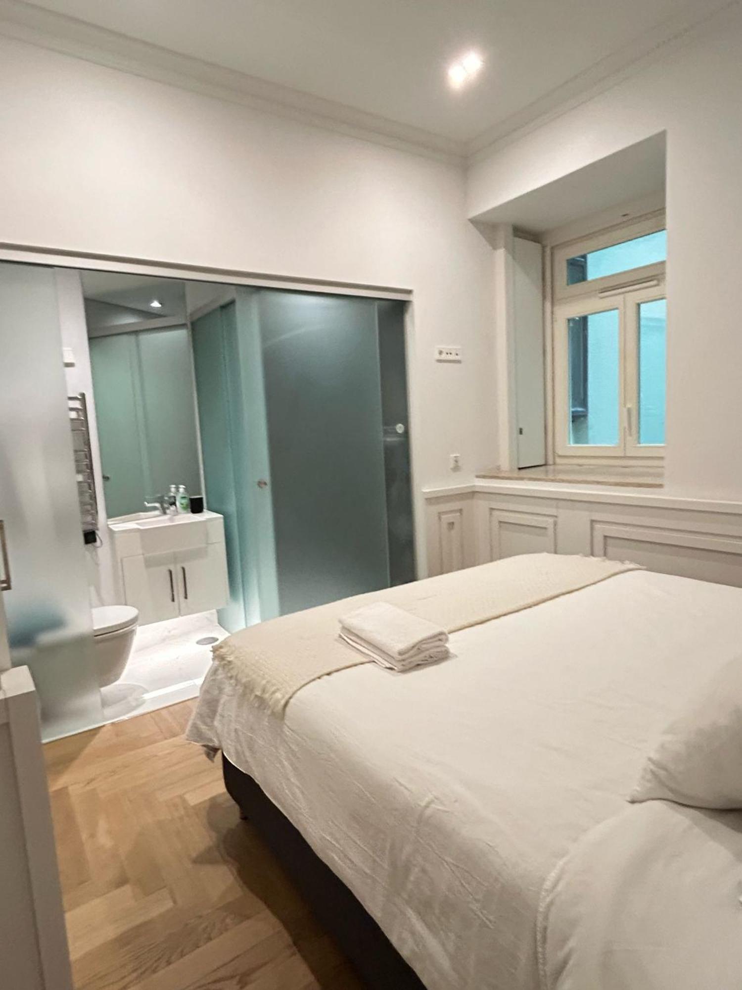 Suite In Shared House In Downtown Lissabon Exterior foto