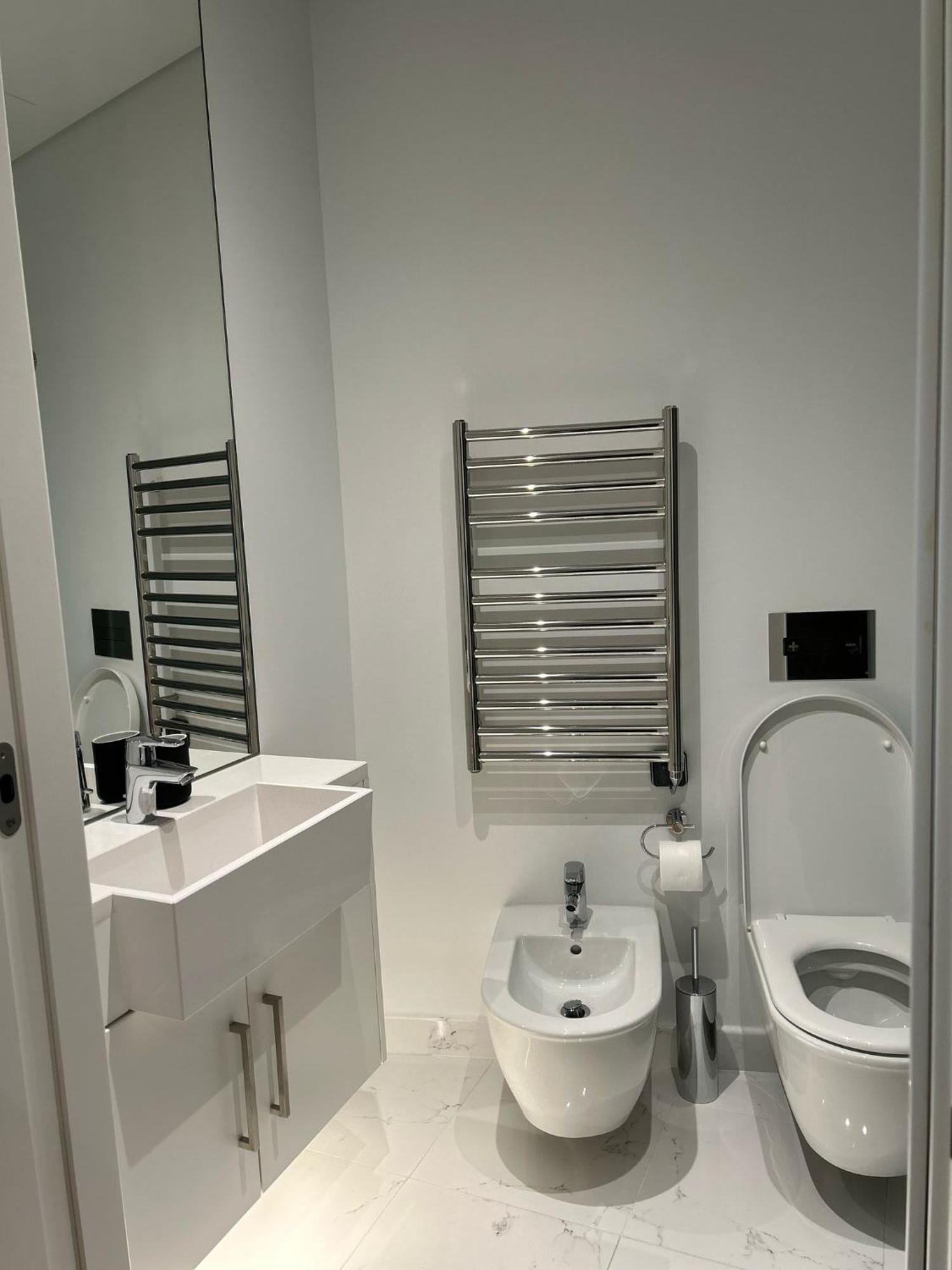Suite In Shared House In Downtown Lissabon Exterior foto